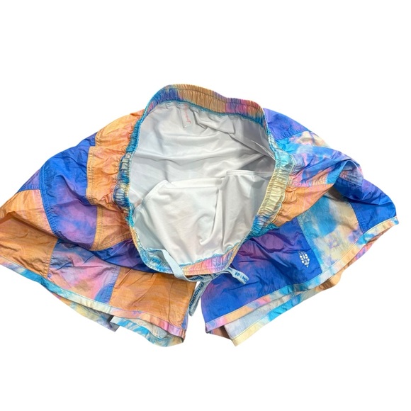 Free People Movement Glow & Gather Running Shorts Multicolored Lined Size Small - Picture 4 of 9